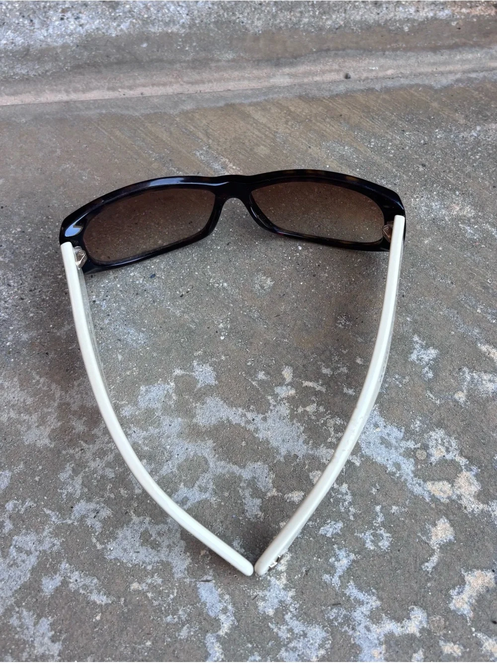 Marc by Marc Jacobs Brown Gradient Lenses with Cream Arms Sunglasses